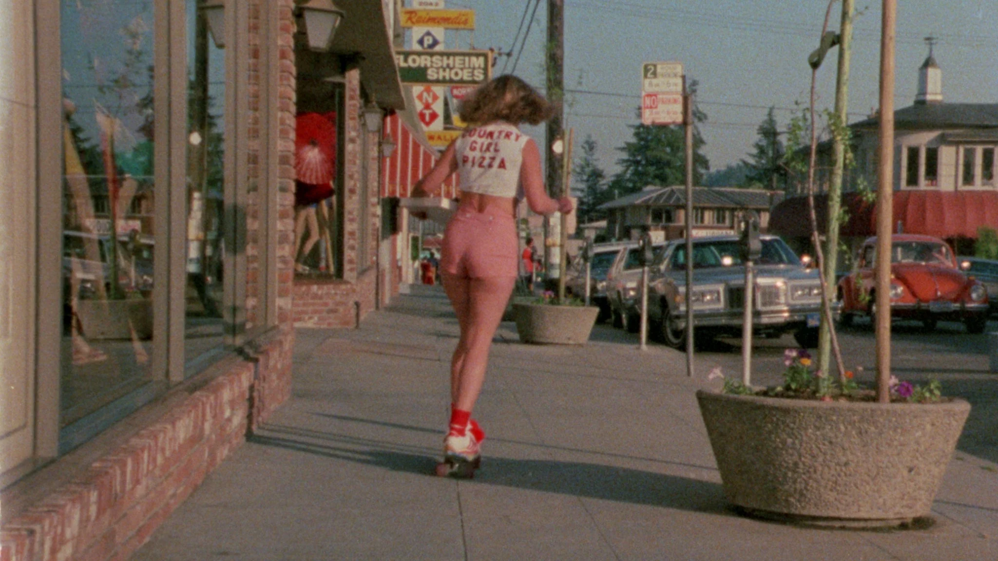 Hot and Saucy Pizza Girls - Image 6