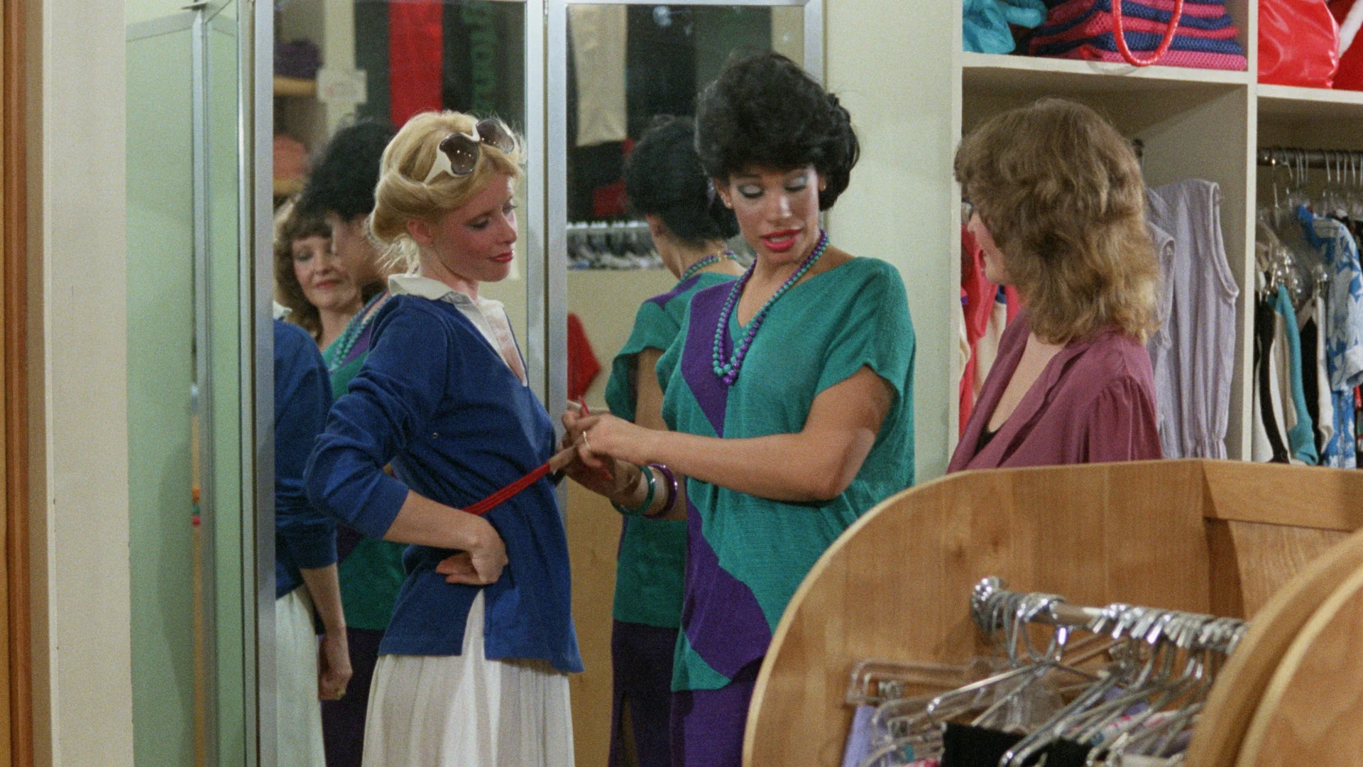 Woman in Love - Image 5